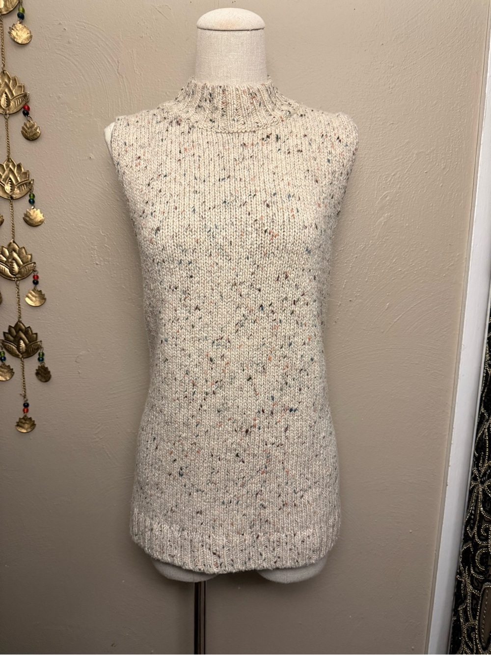 Abercrombie & Fitch Mock Neck Beige Speckled Sleeveless Tunic Sweater Size Large